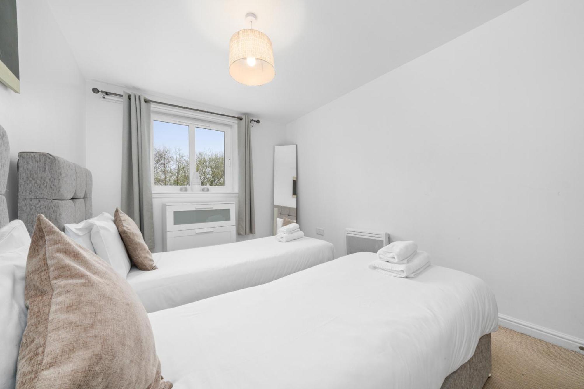 Saughton Suite With Views Of Water Of Leith EDI Exterior photo