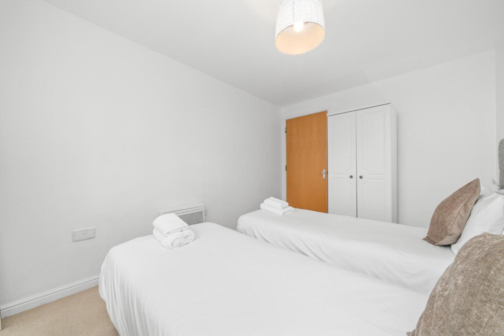Saughton Suite With Views Of Water Of Leith EDI Exterior photo